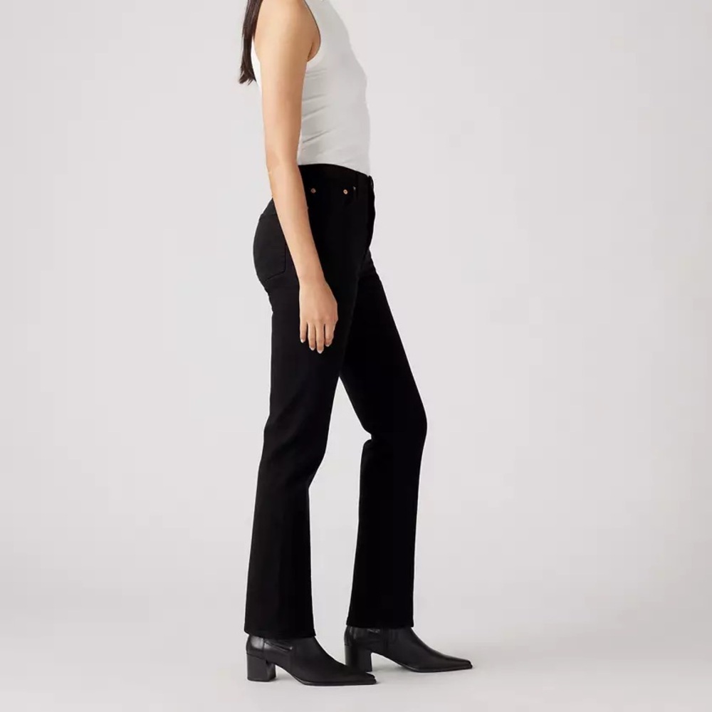 Wedgie fit straight leg Levi’s (red tag Levi’s premium)